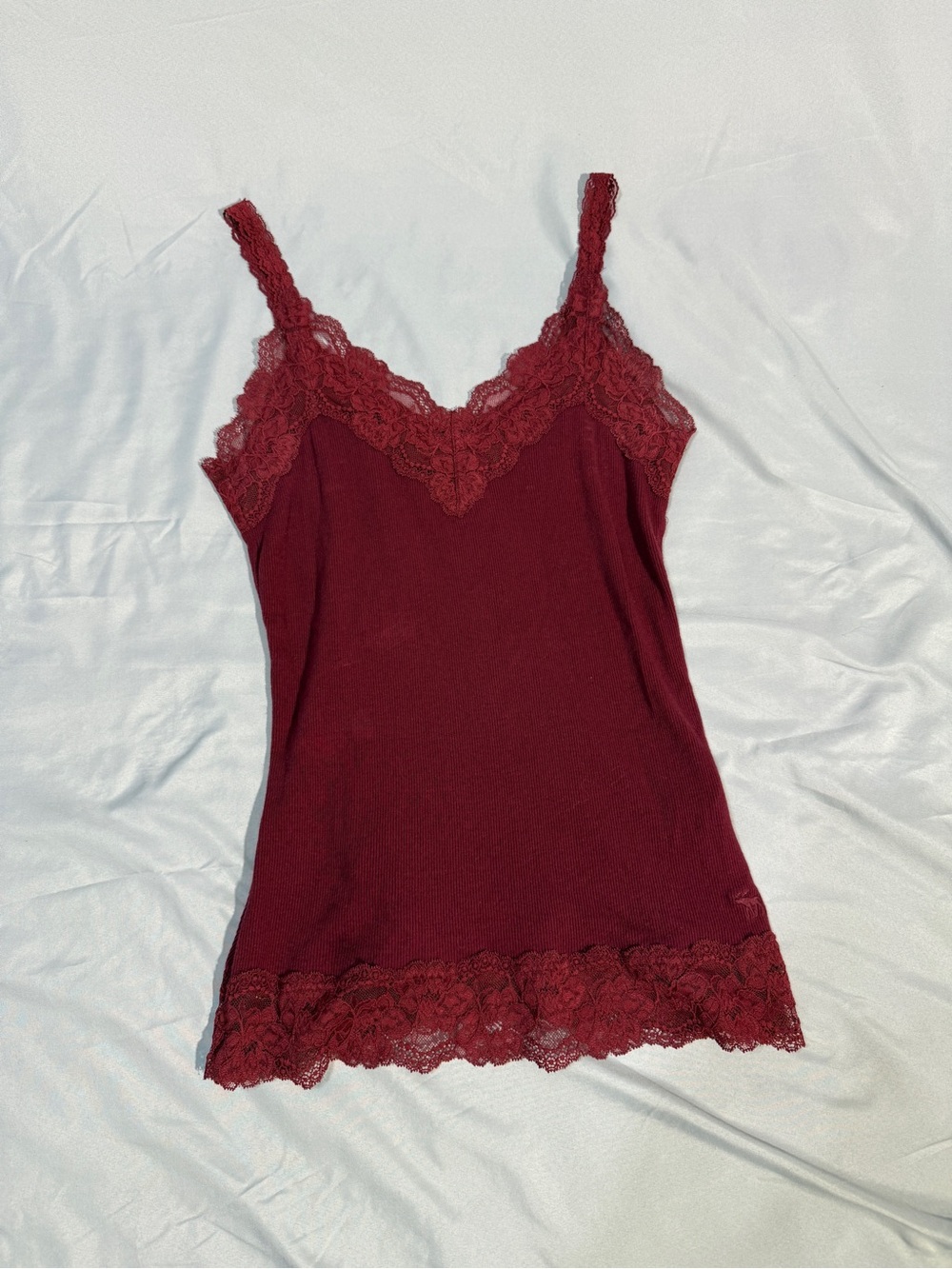 Y2K Abercrombie & Fitch Burgundy Lace-Trim Camisole